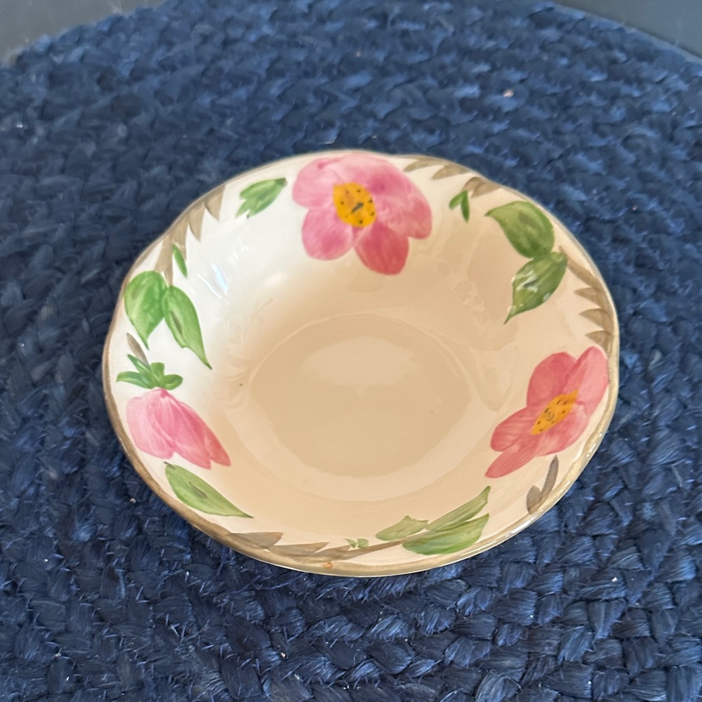 Franciscan Desert  Rose Fruit Bowl